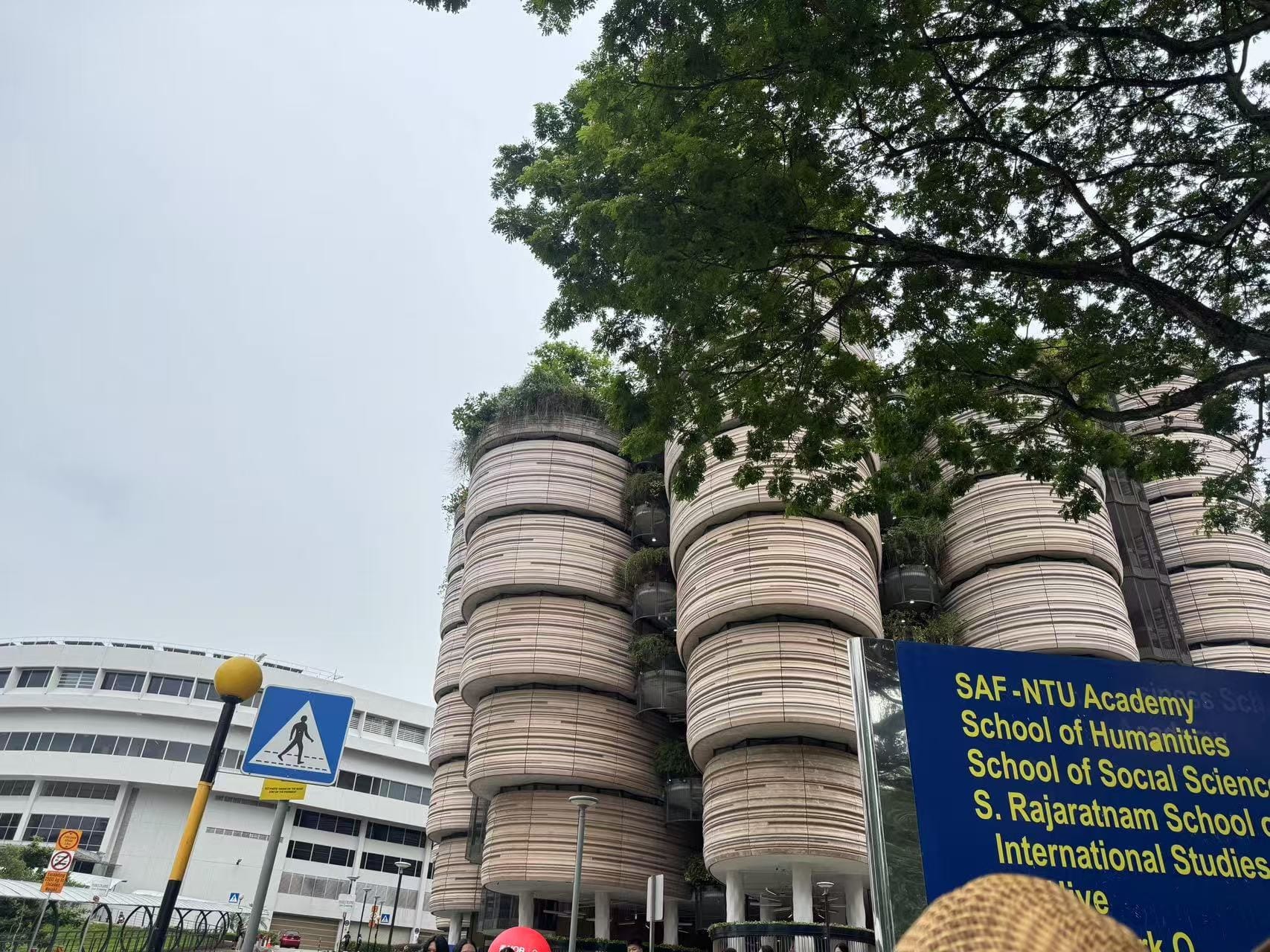 南洋理工与新加坡学习场景