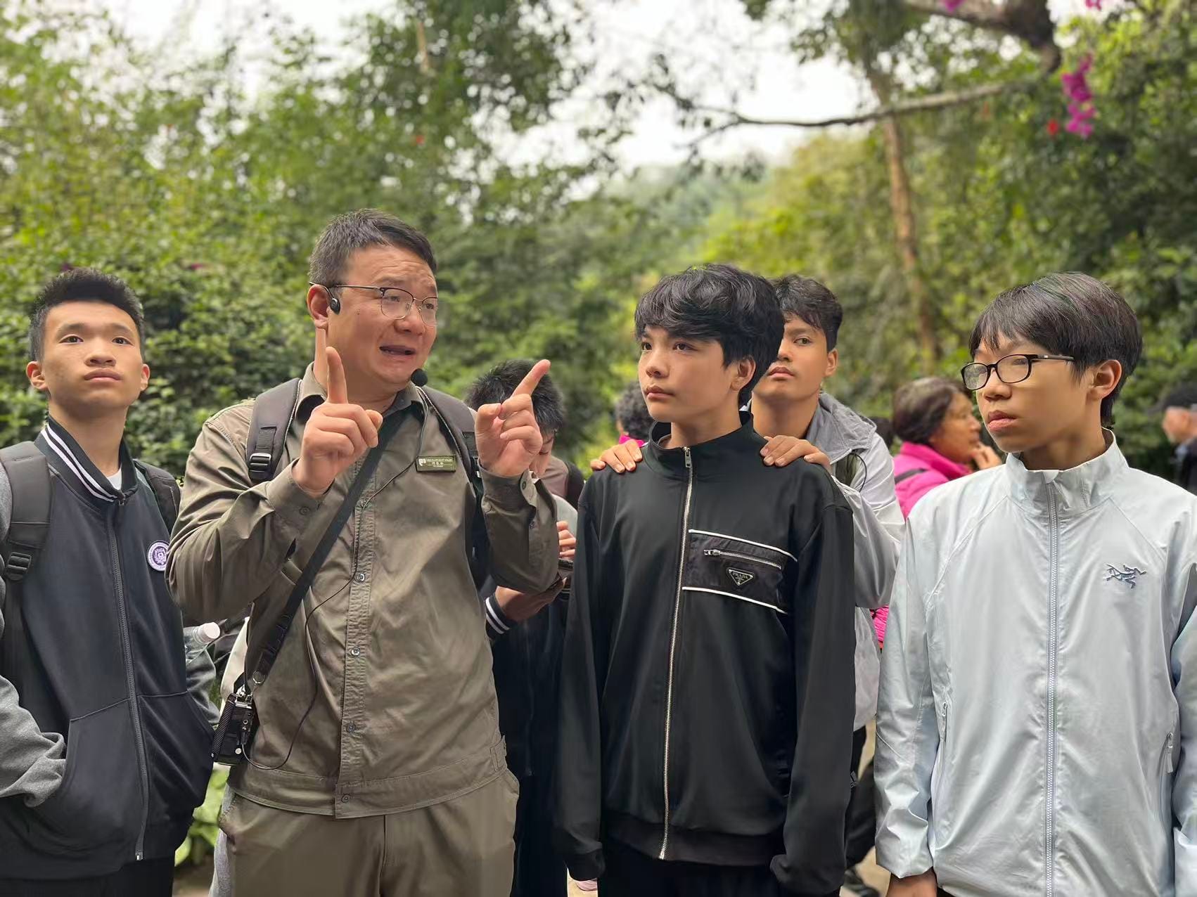 西双版纳热带雨林动植物生态保护志愿者项目 · 任务实践与成果展示