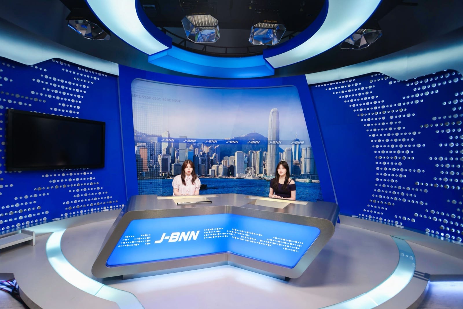 数字媒体与创意传播 · 香港城市与行业场景