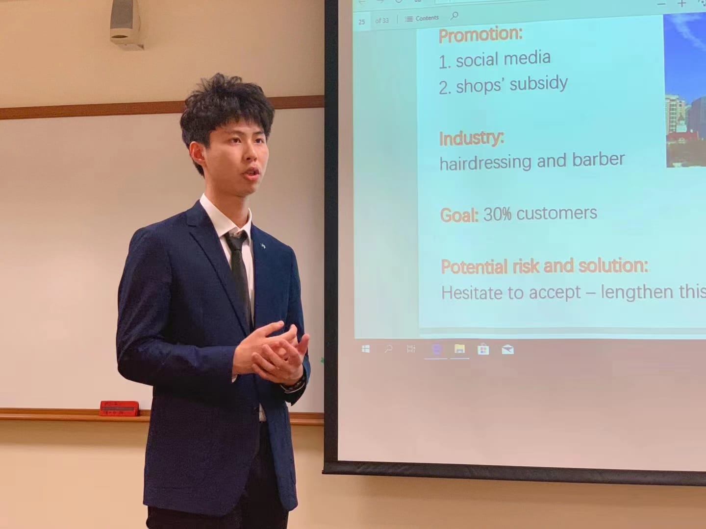 新加坡TOP500强金融名企实训项目 · 真实项目现场 10
