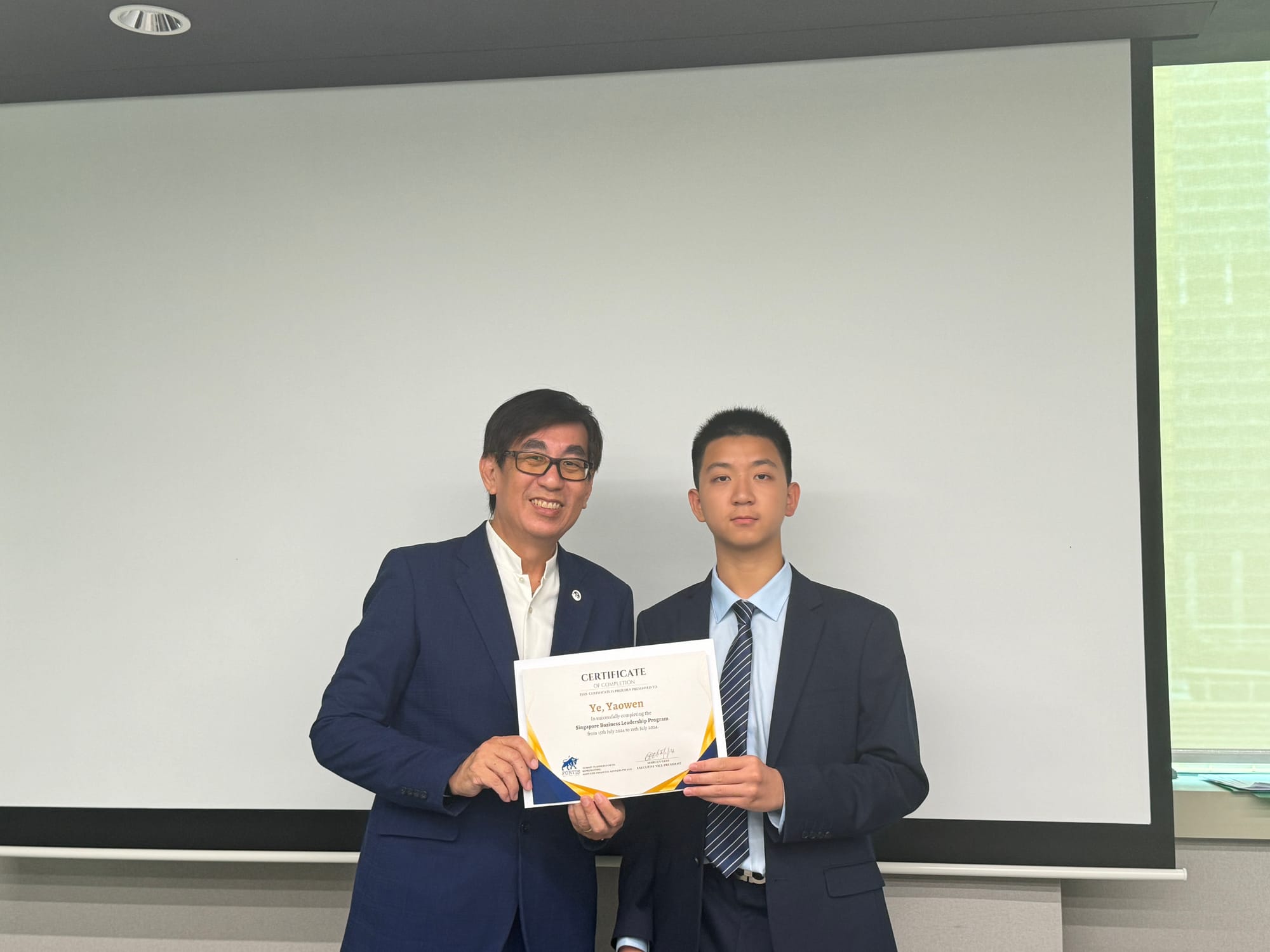 新加坡TOP500强金融名企实训项目 · 真实项目现场 37