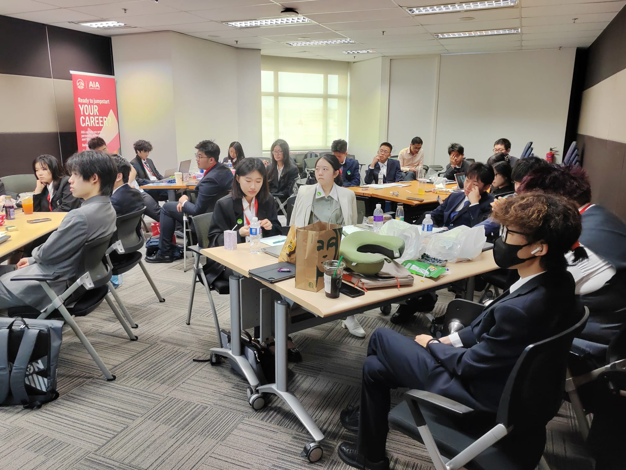 新加坡TOP500强金融名企实训项目 · 真实项目现场 71