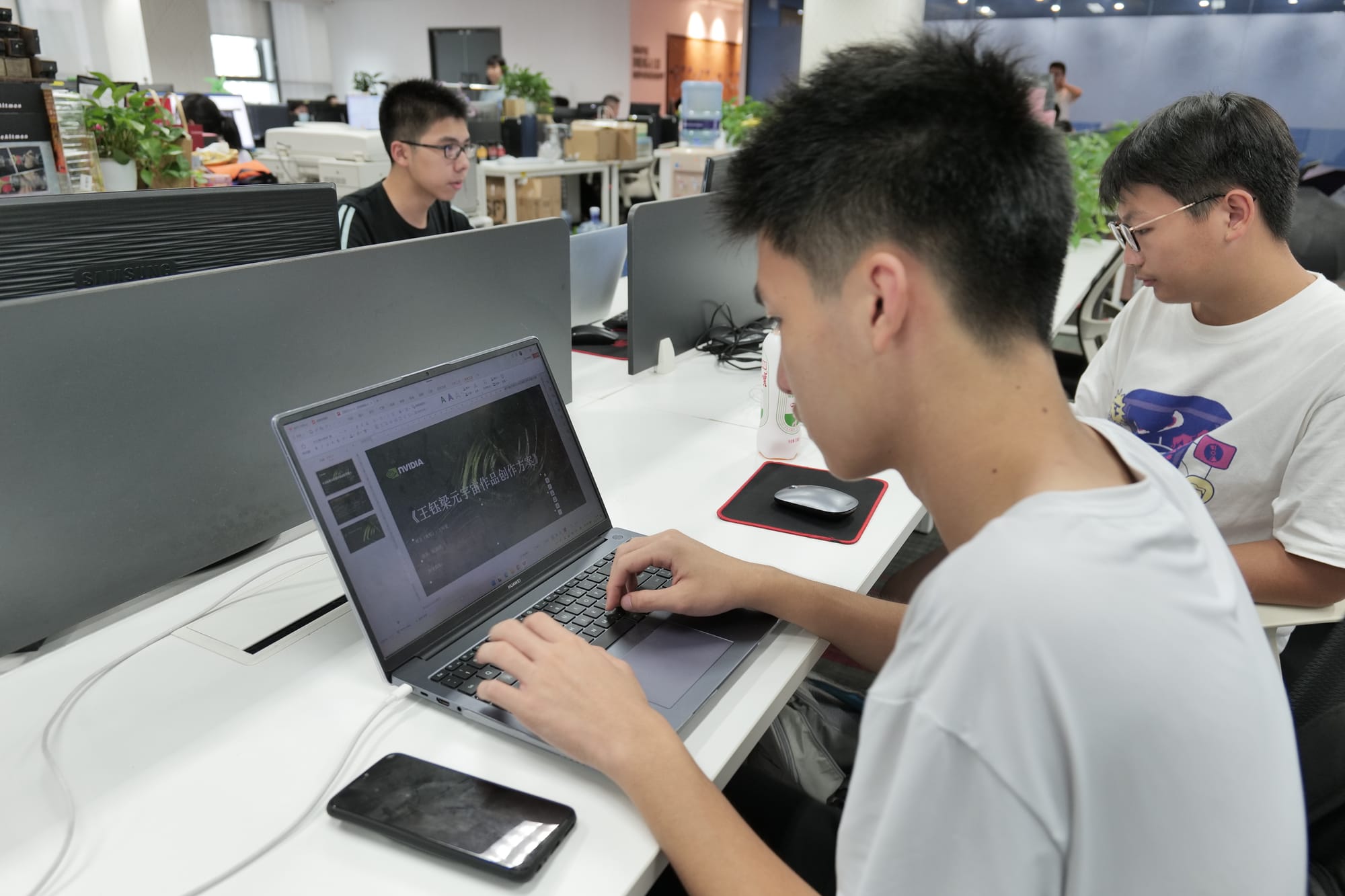 上海ZeroTC-英伟达生态人工智能前沿实践项目 · 真实项目现场 18