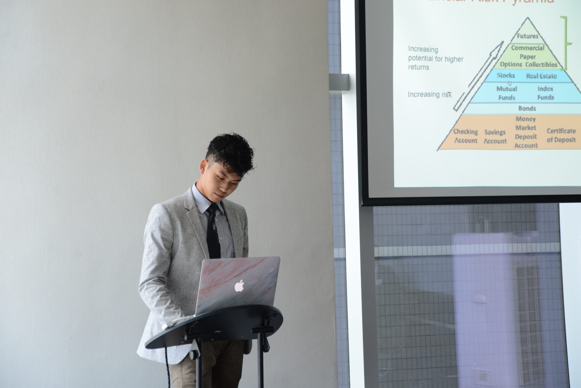 香港TOP500强金融实训项目 · 真实项目现场 51