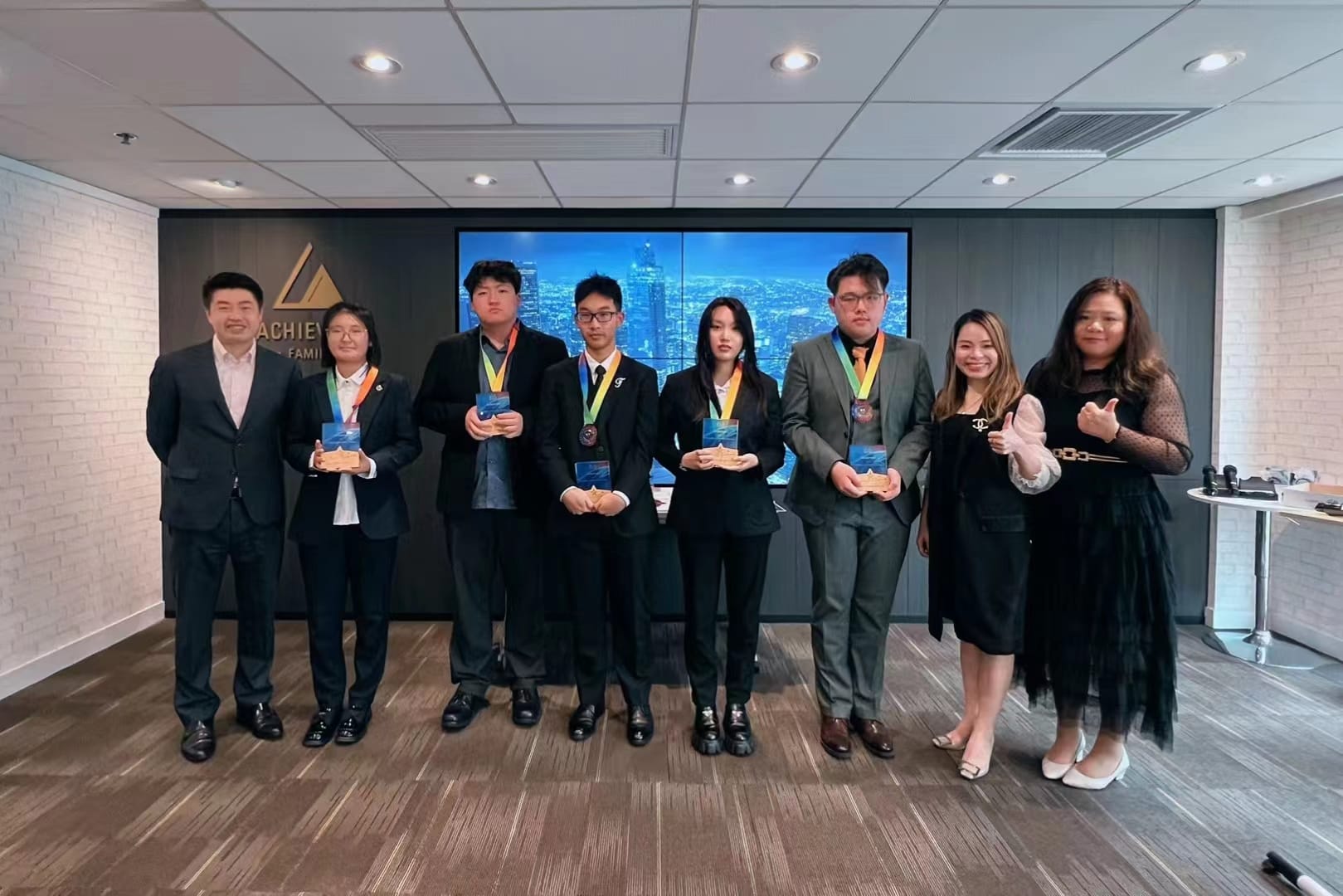 香港TOP500强金融实训项目 · 真实项目现场 59