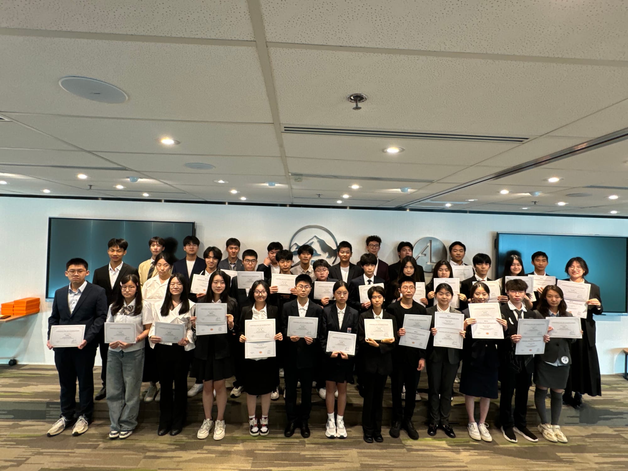 香港TOP500强金融实训项目 · 真实项目现场 72